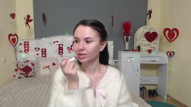 Snapshot of KaraCriegs chatting on 02/03/26, 02:53 KaraCriegs online show from 02/03/26, 02:53