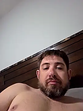 Snapshot of caliguy37 chatting on 02/23/26, 06:22 caliguy37 online show from 02/23/26, 06:22