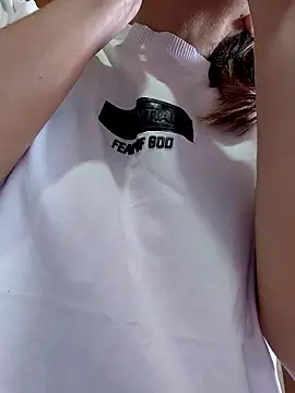 Iris love18 online show from 01/14/26, 04:23