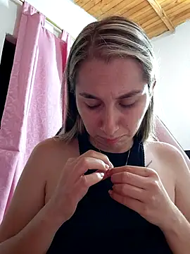 Iris love18 online show from 02/14/26, 02:30