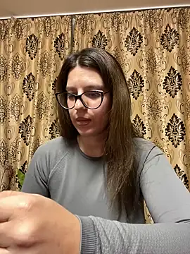 NadiraNoor online show from 02/23/25, 10:42