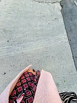 Ina HotX online show from 12/05/24, 01:28