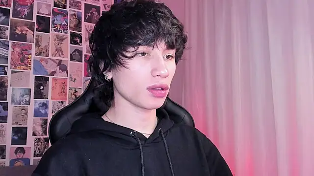 liamelf online show from 01/14/25, 03:32