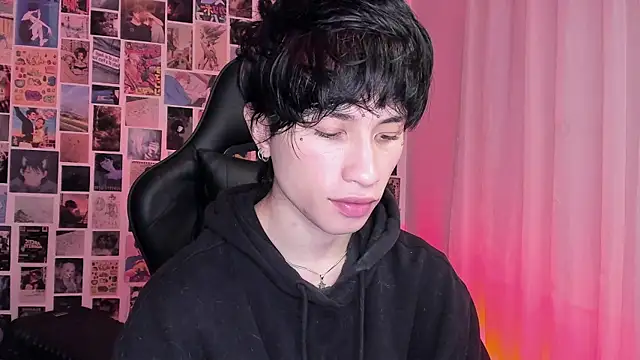 liamelf online show from 10/14/25, 07:20