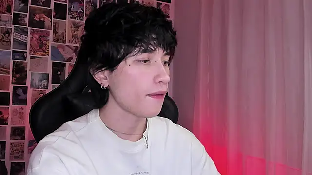 liamelf online show from 10/16/25, 02:34