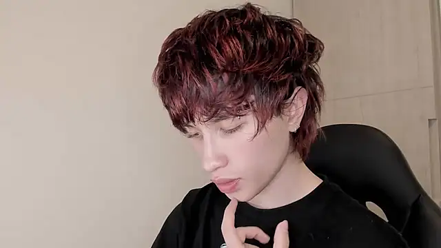 liamelf online show from 02/13/26, 01:56