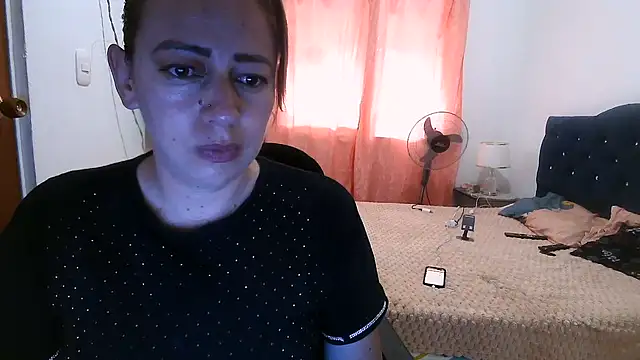 Snapshot of Chanel_87xxx chatting on 05/28/26, 08:39 Chanel 87xxx online show from 05/28/26, 08:39