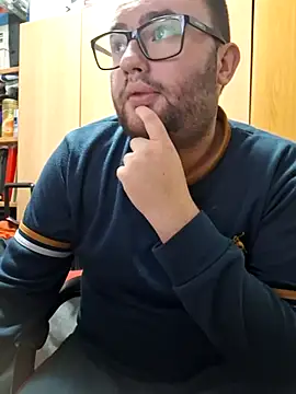 Javier bear online show from 03/14/25, 11:11