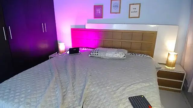 ShanonLe online show from 03/21/25, 03:46