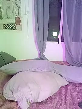 LillyAmore online show from 01/18/25, 11:11