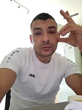 Zoltanioan26 online show from 11/29/25, 08:50