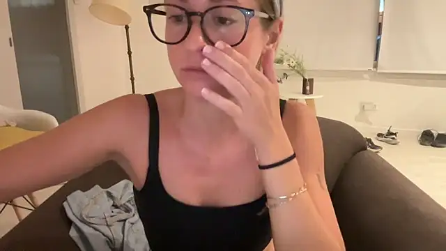 Aggbb online show from 03/06/25, 10:09