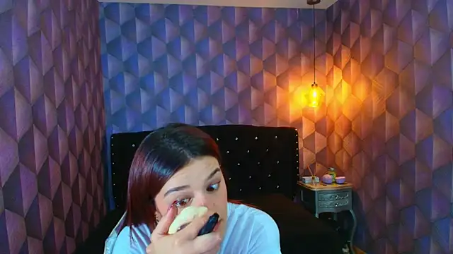 LiaHarryis online show from 11/18/25, 06:45