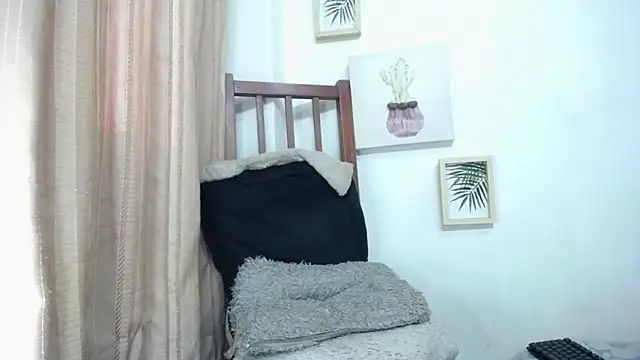 candyladyboy online show from 02/06/25, 09:49