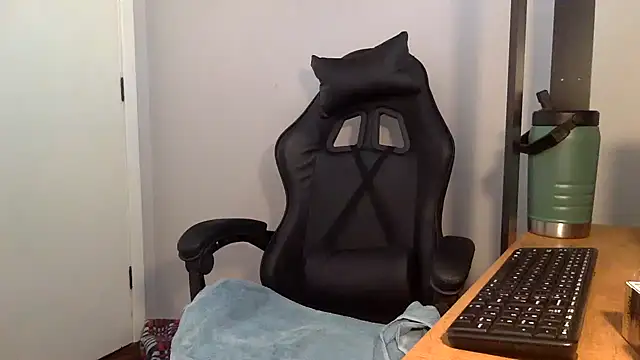 Smoker Ginger online show from 03/05/25, 06:01