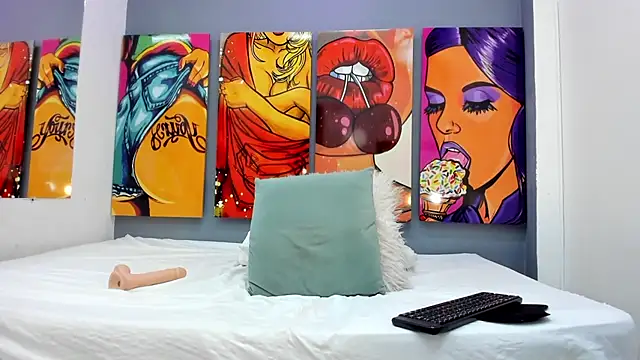 NICOLSKINNY1 online show from 01/27/25, 09:11