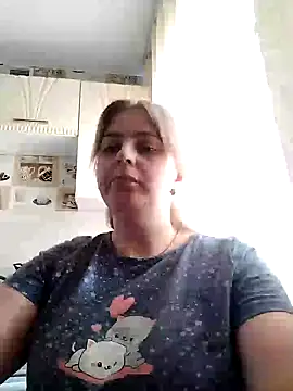 Lady nice cat online show from 02/22/25, 07:56