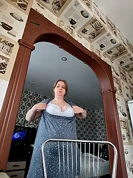 Lady nice cat online show from 03/20/26, 02:38