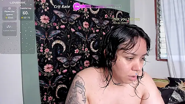 Marinnett11 online show from 09/12/25, 03:23