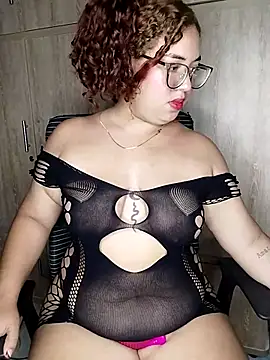 Snapshot of Day_Uzumaki chatting on 11/02/25, 06:38 Day Uzumaki online show from 11/02/25, 06:38