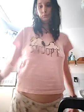 LauraBaby online show from 03/23/25, 08:48