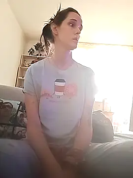 LauraBaby online show from 02/15/26, 10:14