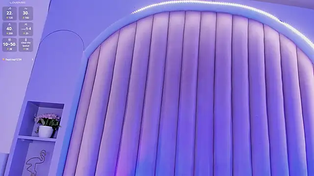 nahomi campbell online show from 02/19/25, 10:42