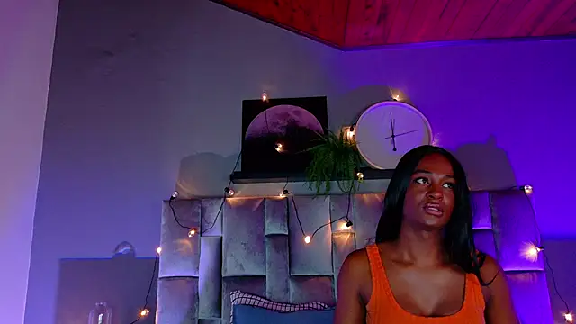 nahomi campbell online show from 09/16/25, 07:37