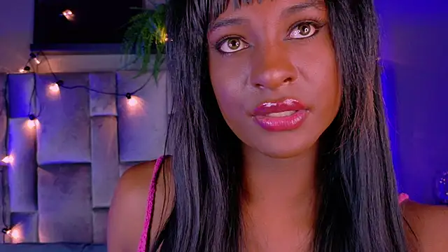 nahomi campbell online show from 10/14/25, 07:47