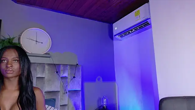 nahomi campbell online show from 10/29/25, 07:37