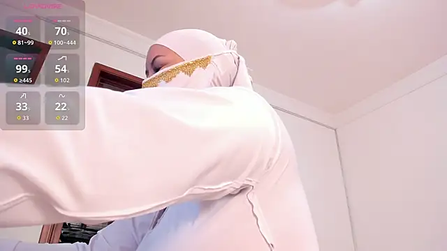 Amina hafsa online show from 09/20/25, 09:54