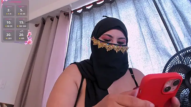 Amina hafsa online show from 02/10/26, 07:29
