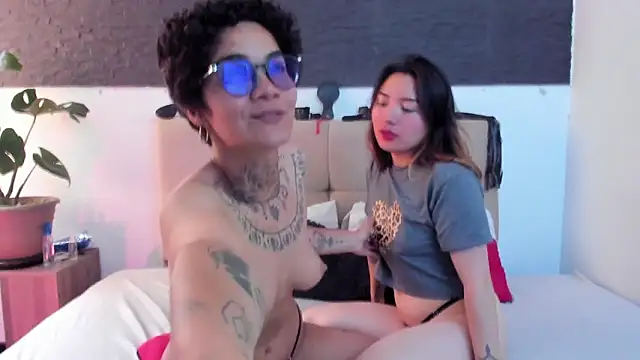 anaroman01 online show from 03/24/26, 09:20