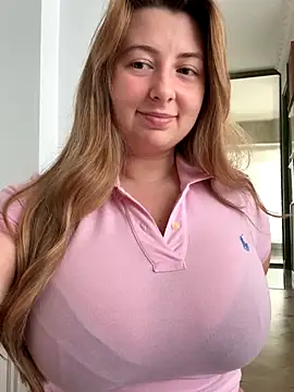 curvyflawless online show from 10/27/25, 07:45