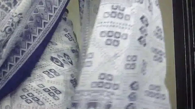 seema raani online show from 09/17/25, 04:03