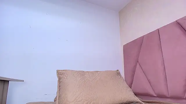 arl chloee online show from 03/05/25, 03:08