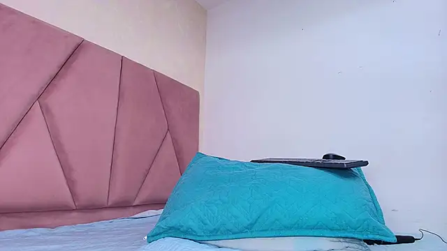 arl chloee online show from 03/07/25, 03:08