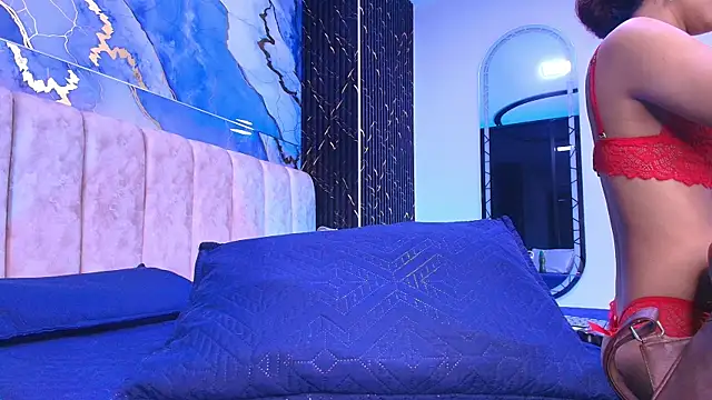 arl chloee online show from 04/15/26, 03:13