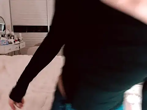 -Lucky Girl online show from 12/24/24, 02:12