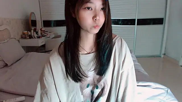 -Lucky Girl online show from 05/26/26, 02:18