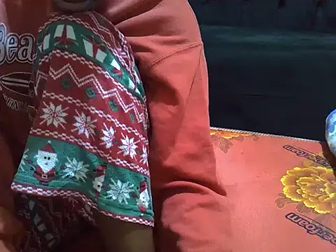 sweet veee online show from 11/21/25, 07:23