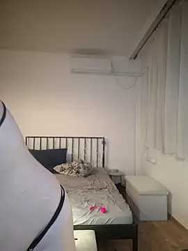 Jassiundich2 online show from 09/18/25, 06:59