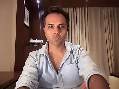 immog727 online show from 11/24/25, 04:51