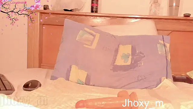 Jhoxy M online show from 02/12/25, 03:07