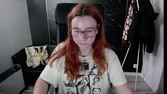 littleviki7 online show from 01/02/25, 11:52