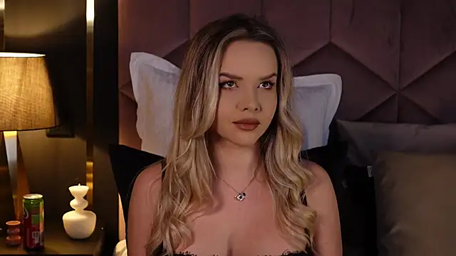 Snapshot of KatyaBelle chatting on 12/12/24, 09:26 KatyaBelle online show from 12/12/24, 09:26