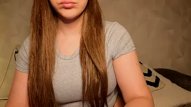 Sweetninaaa online show from 03/18/26, 01:03