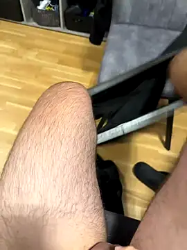 donhuan14 online show from 11/17/25, 10:10