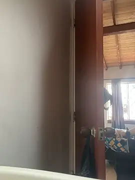 emmyjhonson07 online show from 04/01/26, 01:23