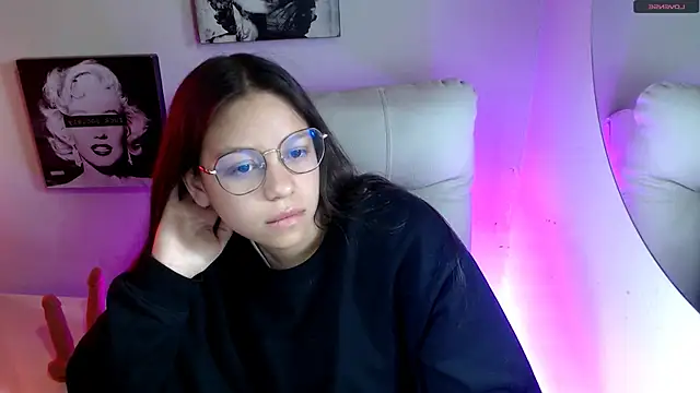 SamanthaRoldaan online show from 11/22/25, 02:38